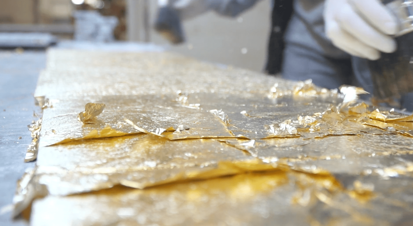 Gold-leaf-application