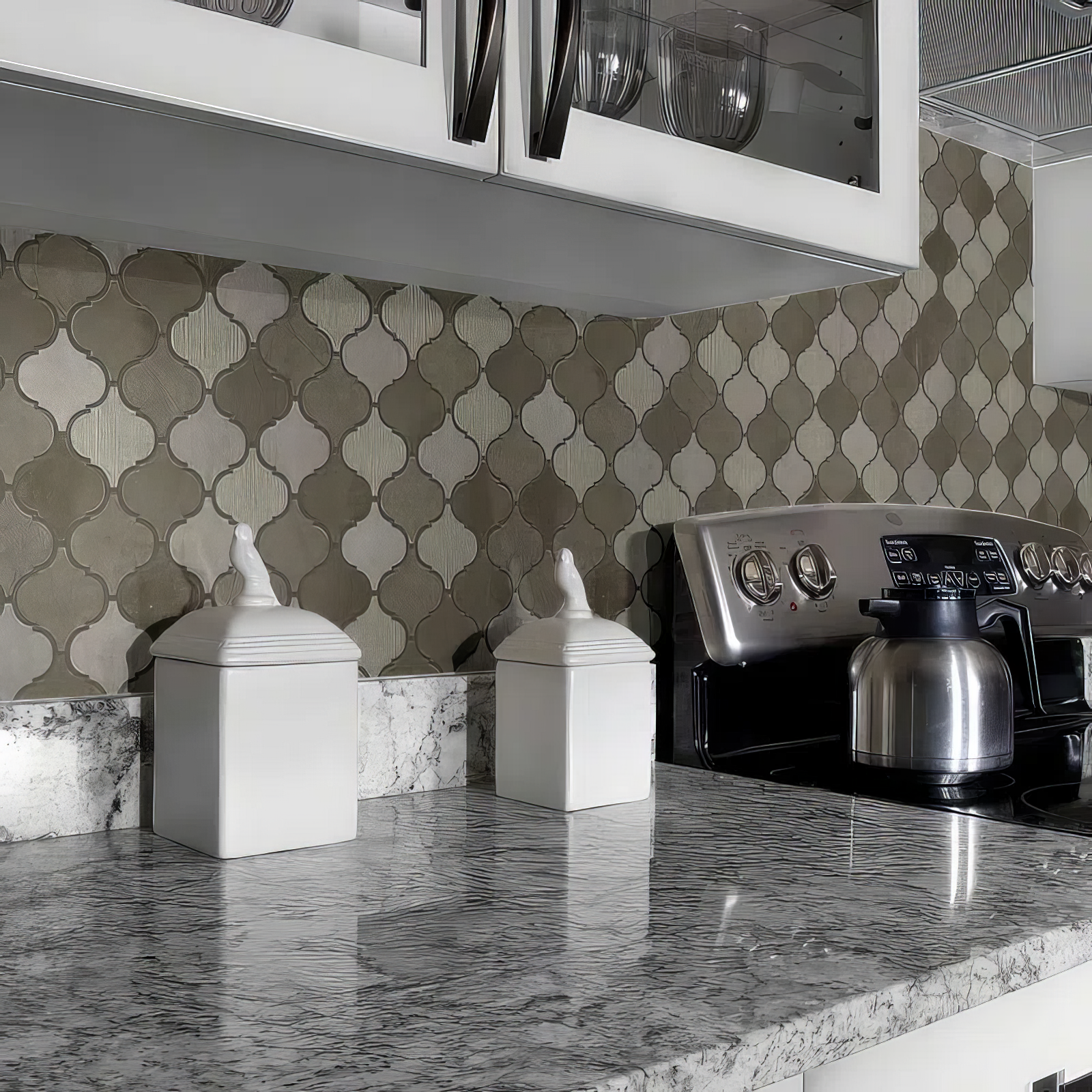 Lantern Foussana Gray Limestone Mosaic Tile For Walls & Floors