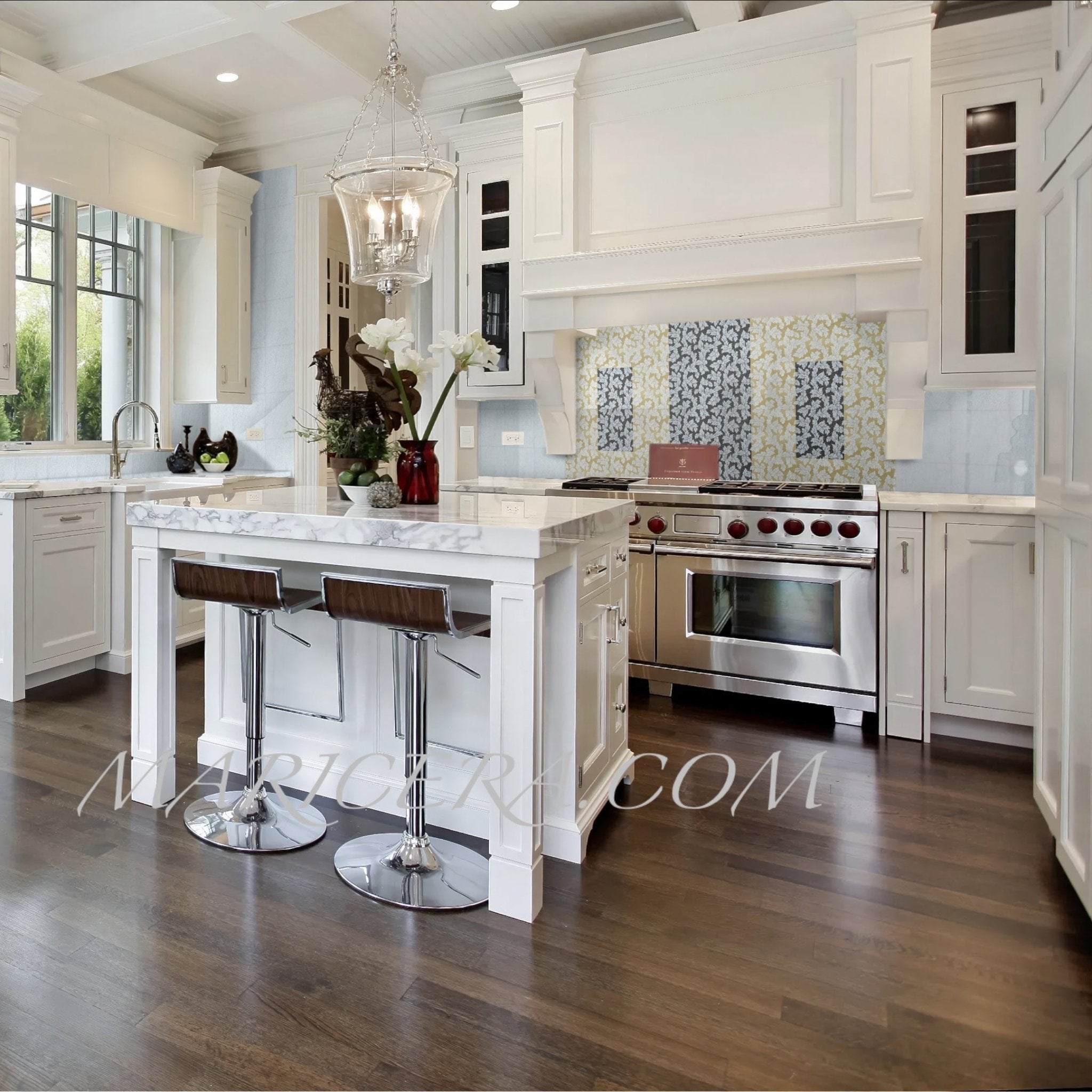 Acanthus - Leaf Engraved Bianco Marble Tile - MARICERA