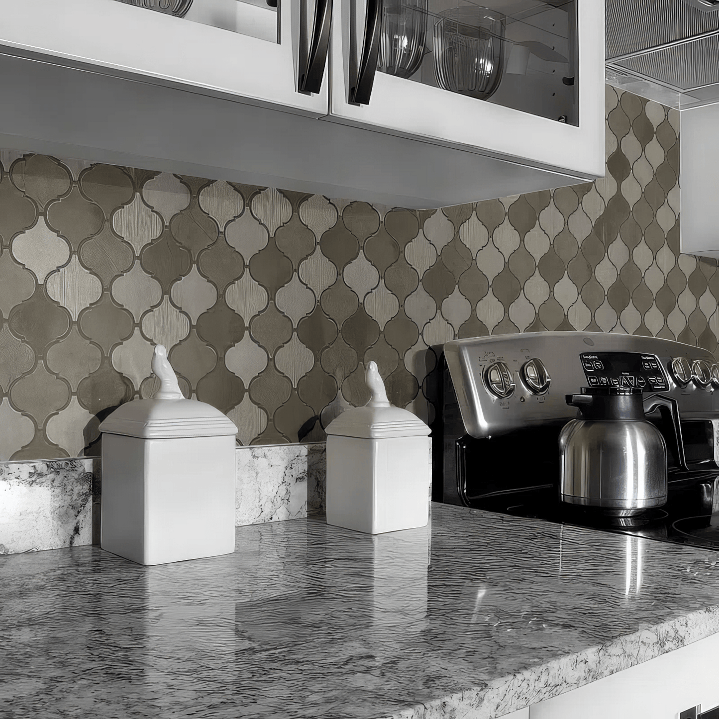 Lantern Foussana Gray Limestone Mosaic Tile For Walls & Floors - MARICERA