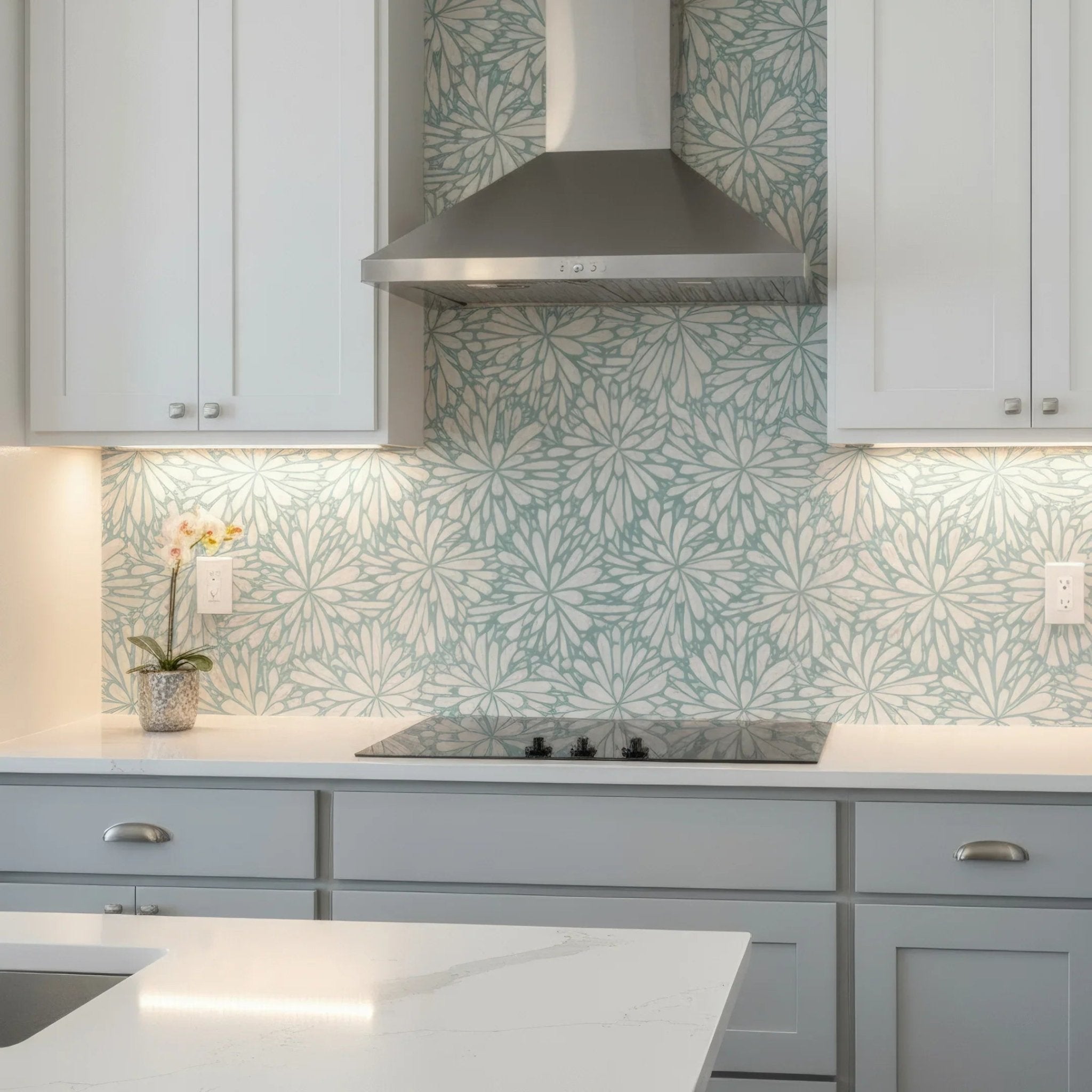 LumiFlora Engraved White Marble Tile - MARICERA